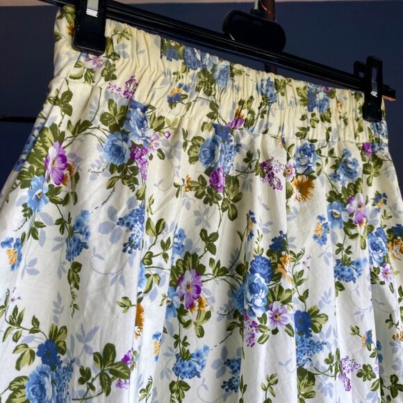 Cotton Retro Floral Print Circle Skirt - Picture 5 of 9